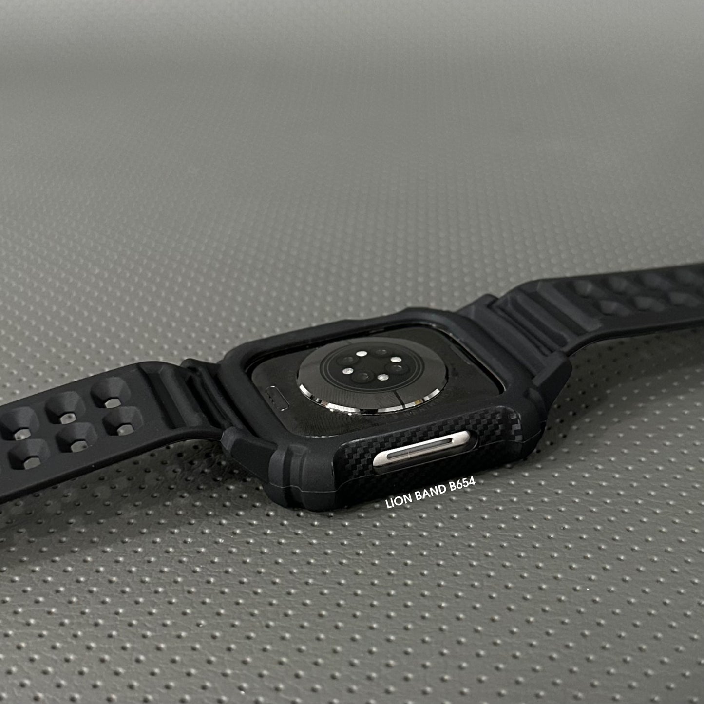 LION BAND #B654 - Apple Watch