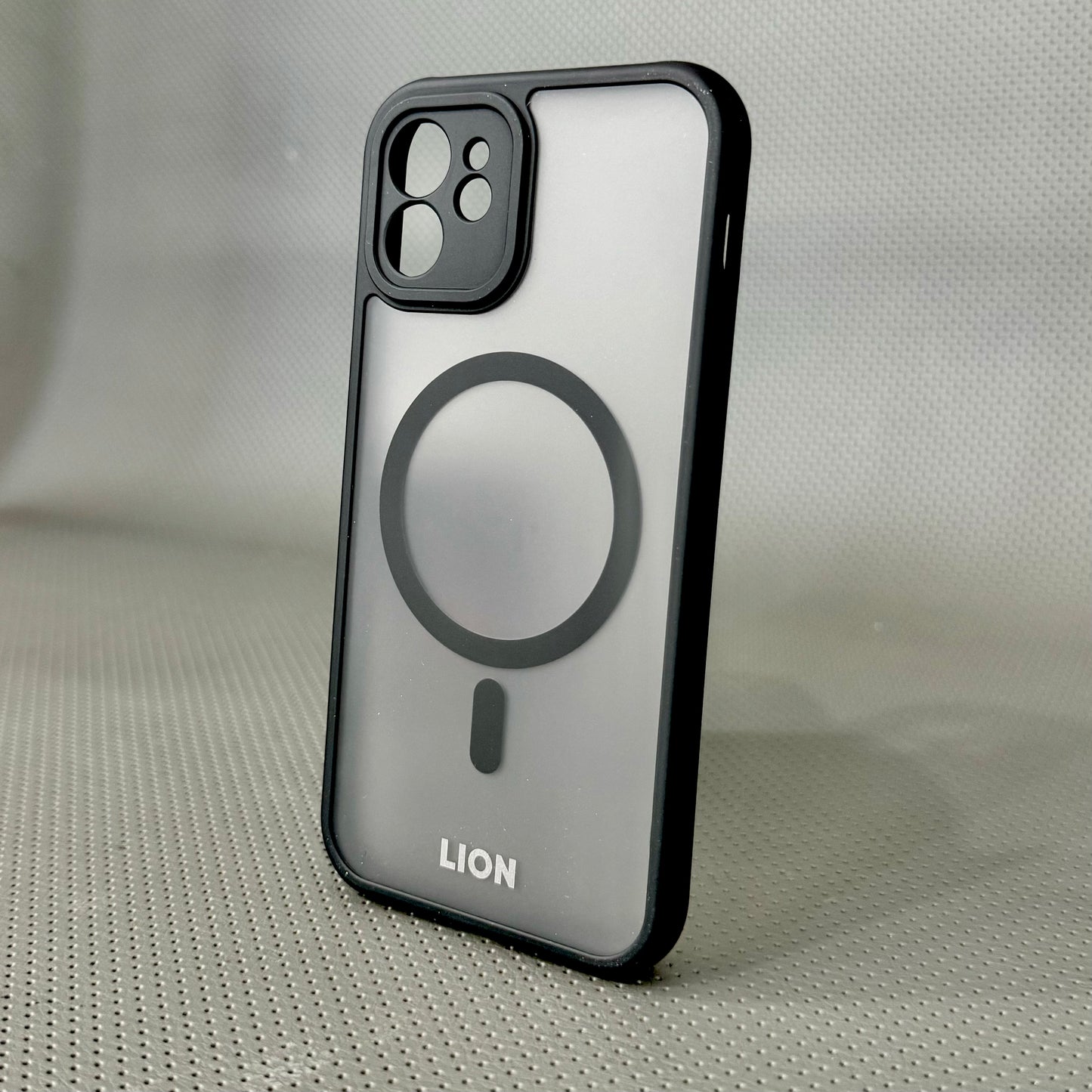 LION CASE #C1122 - iPhone